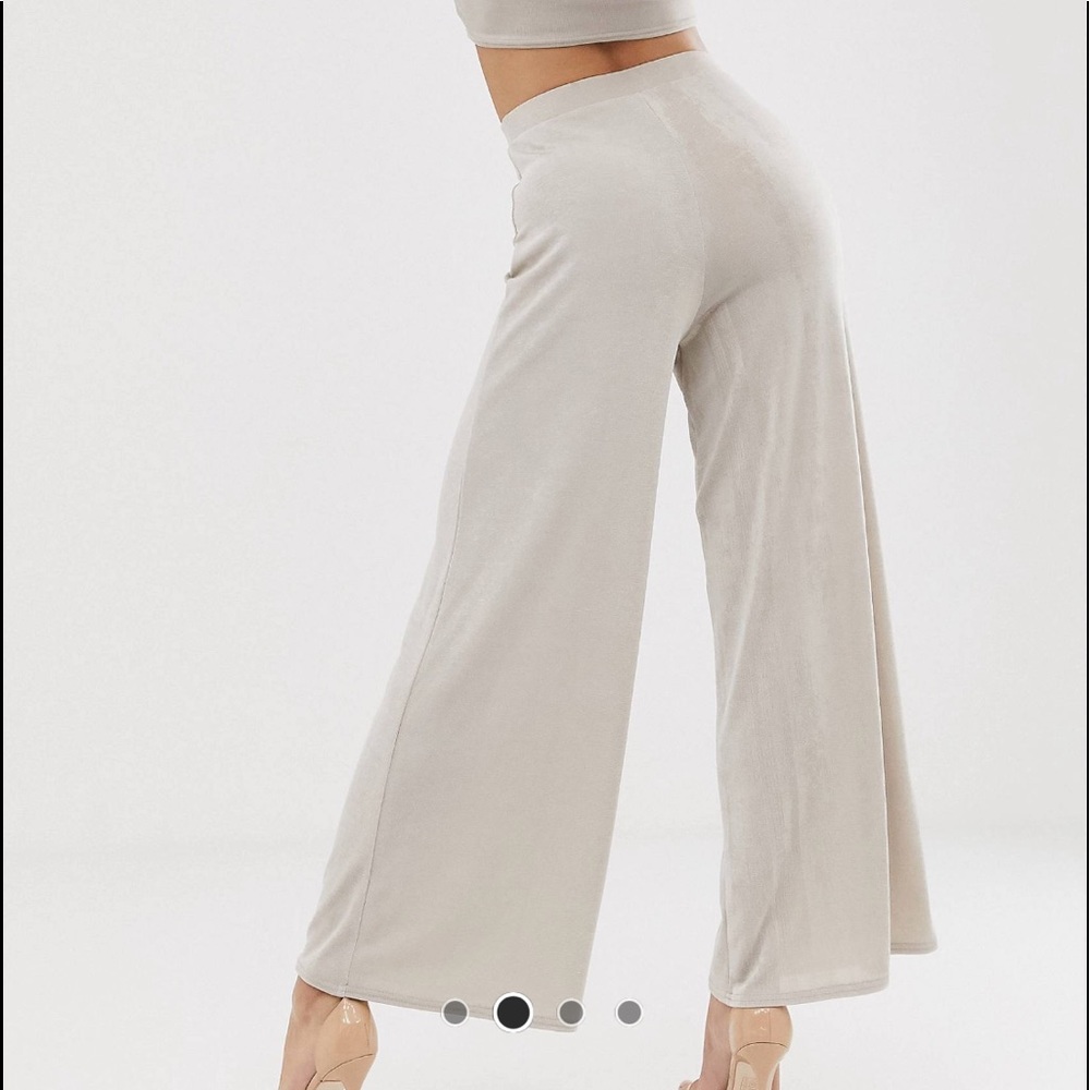 ASOS set - Picture 2 of 2